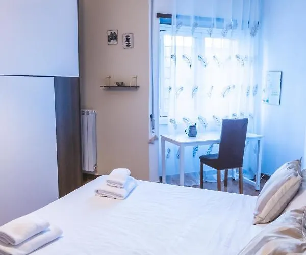 Cozy Flat With Terrace At Trastevere Train Station