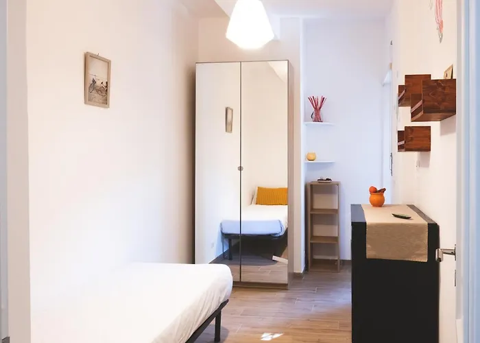 Cozy Flat With Terrace At Trastevere Train Station * Rzym